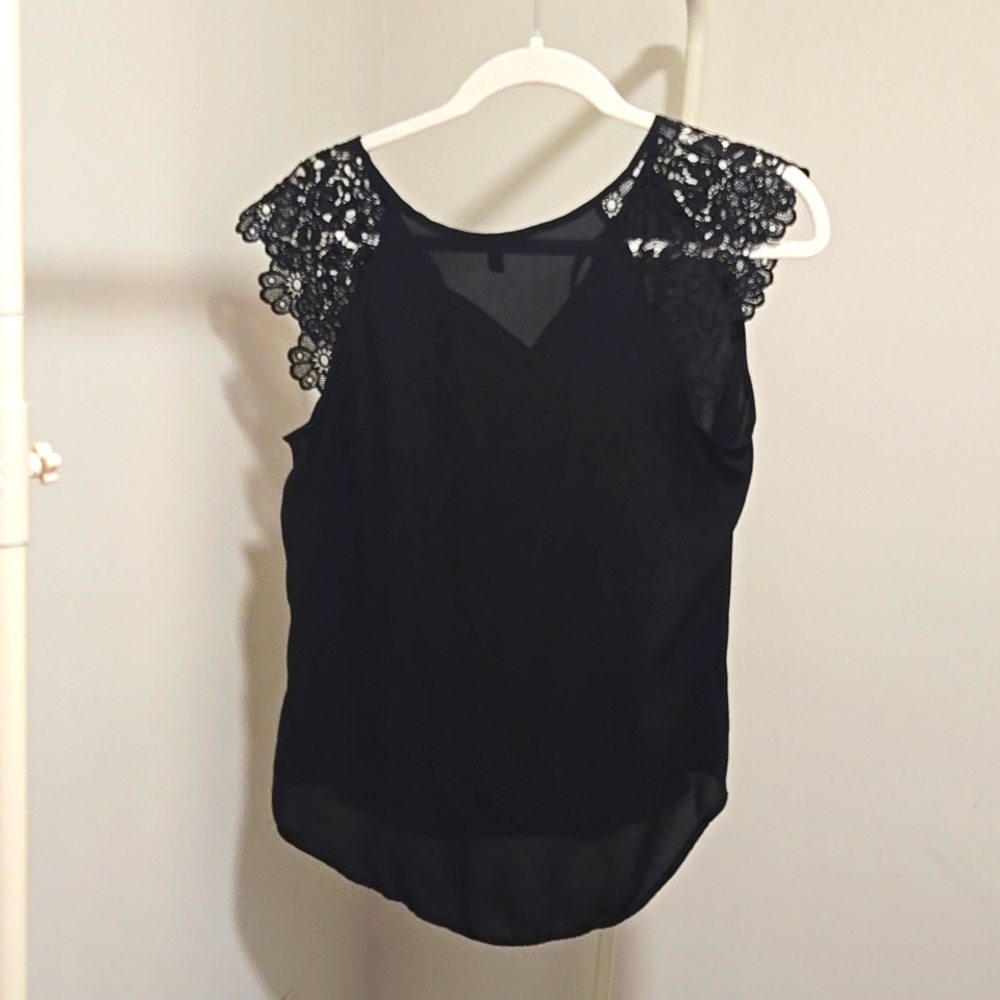 EXPRESS Blouse - Picture 2 of 4